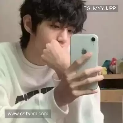 屈俪